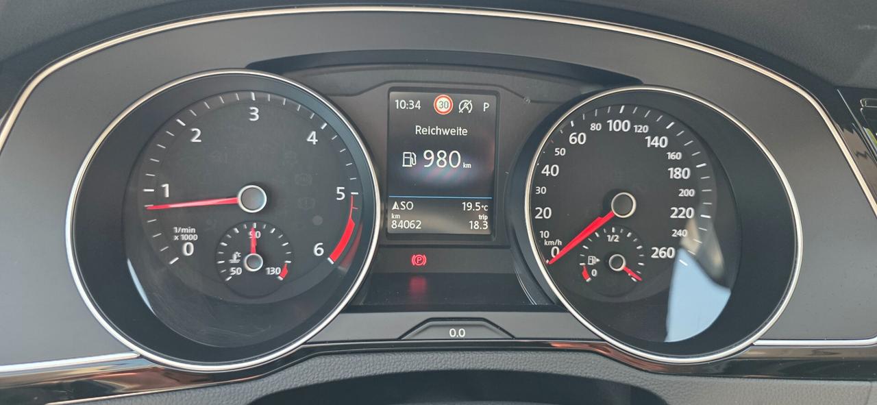 Volkswagen Passat Variant 2.0 TDI SCR EVO DSG Business