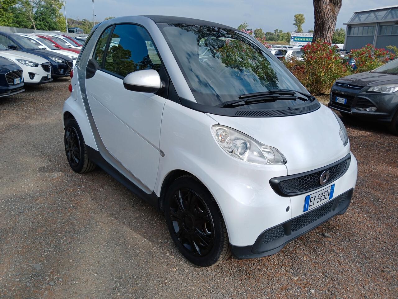 Smart ForTwo 1000 45 kW MHD coupé pure