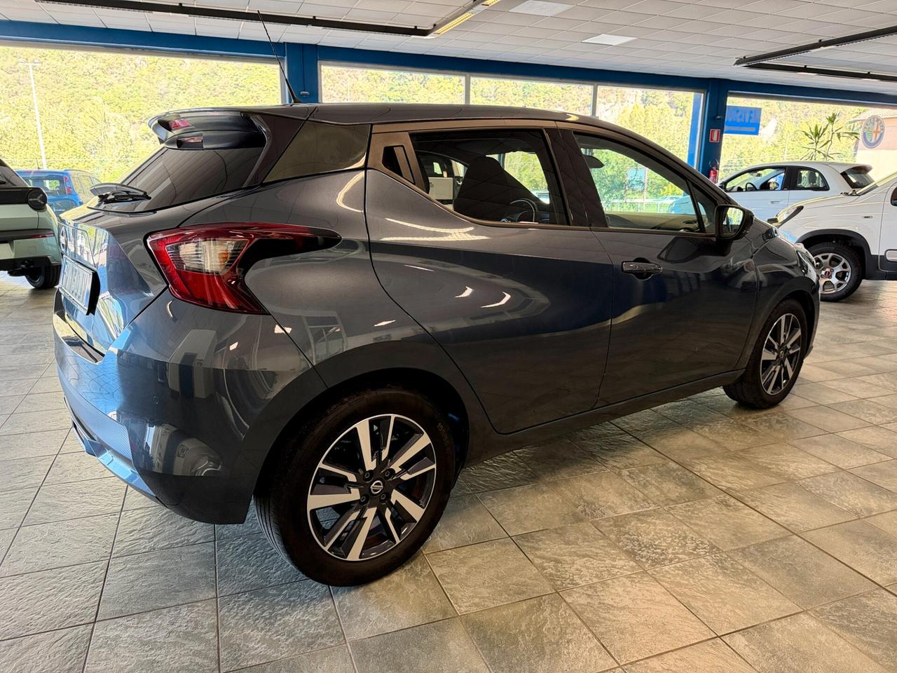 Nissan Micra IG-T 100 5 porte Tekna
