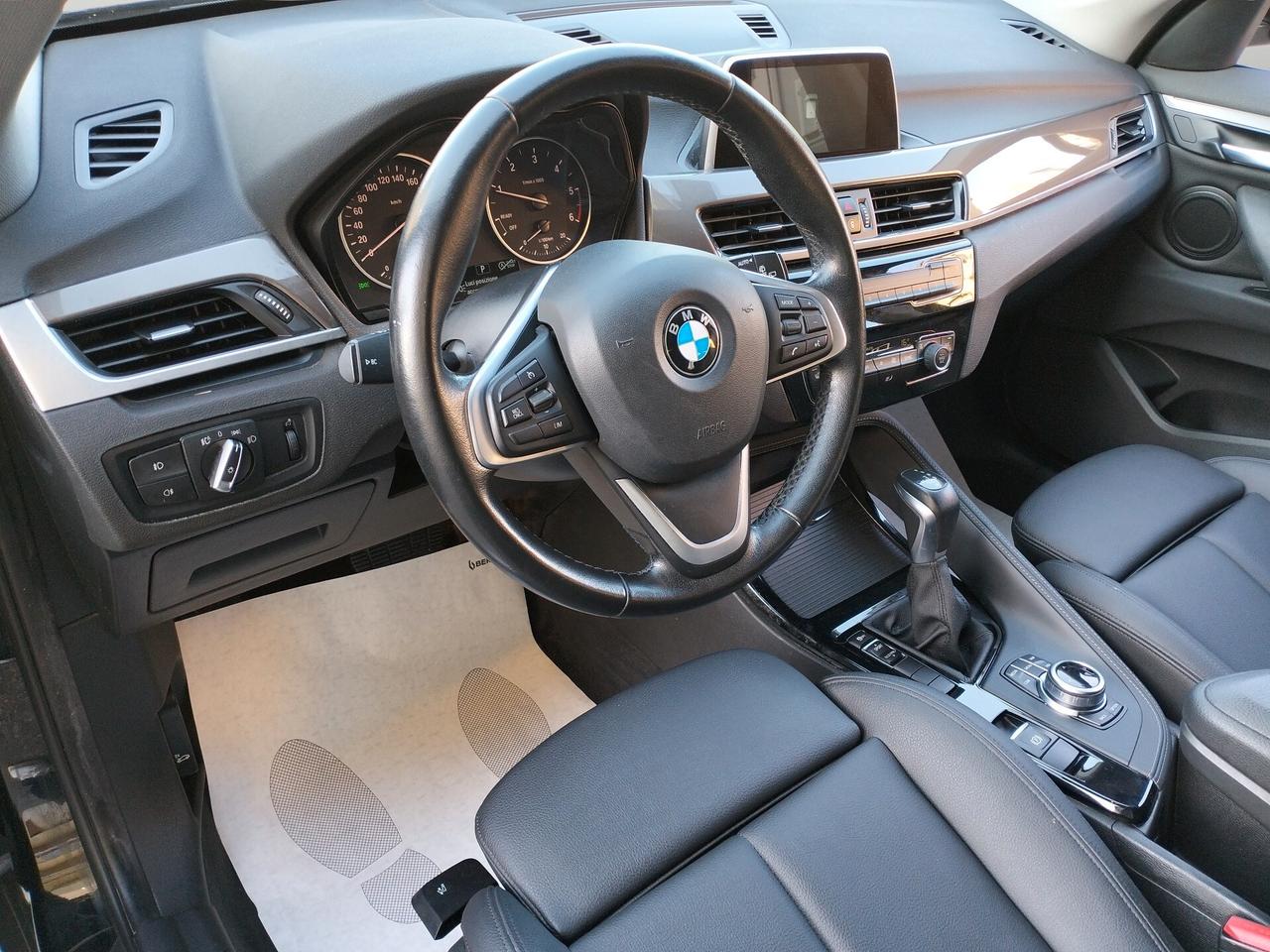 BMW X1 F48 sdrive18d xLine auto
