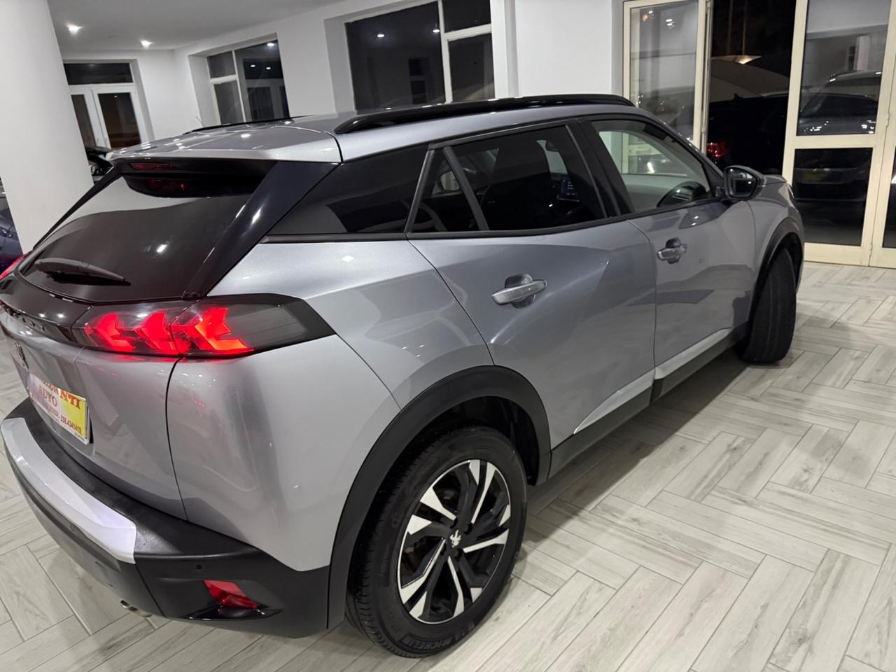 Peugeot 2008 BlueHDi130cv EAT8 Allure+F1/VIRTUAL2022