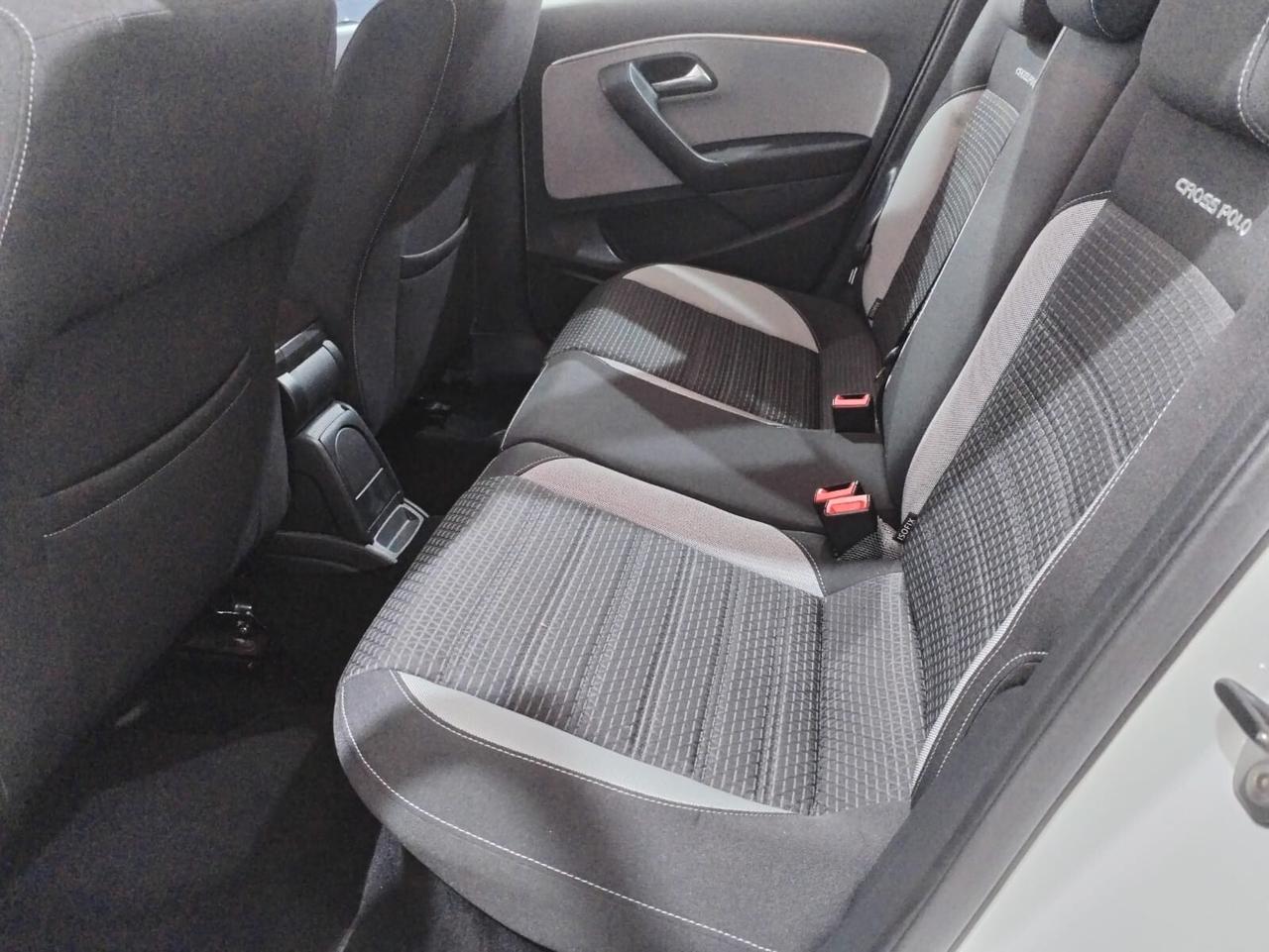 Volkswagen Polo Cross 1.4 TDI BlueMotion Technology