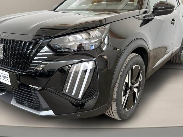 PEUGEOT 2008 Hybrid 145 e-DCS6 GT