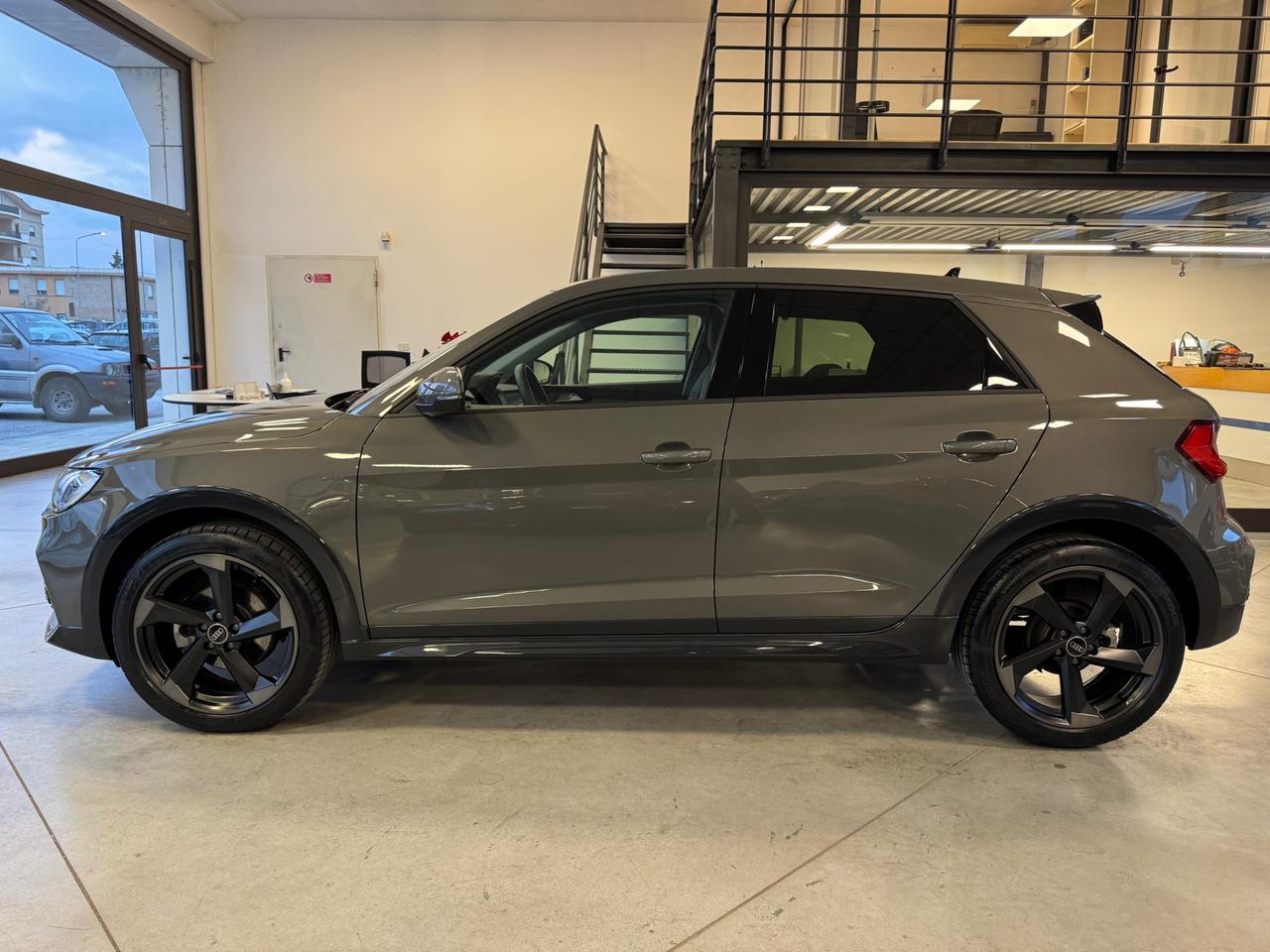 Audi A1 Allstreet 30 1.0 TFSI 110cv Int. Pelle Cerchi 18"