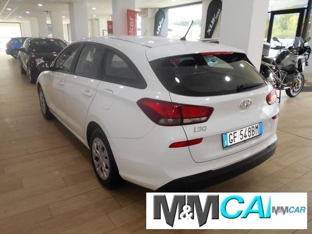 HYUNDAI - i30 Station Wagon - 1.4 Comfort