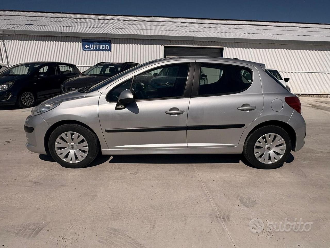 Peugeot 207 1.4 HDi 70CV 5p. X Line