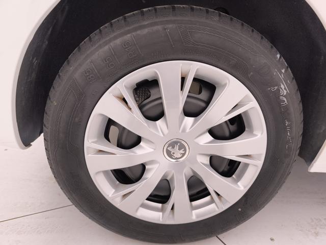 PEUGEOT 208 1.2 puretech Active s&s 82cv 5p neopatentati