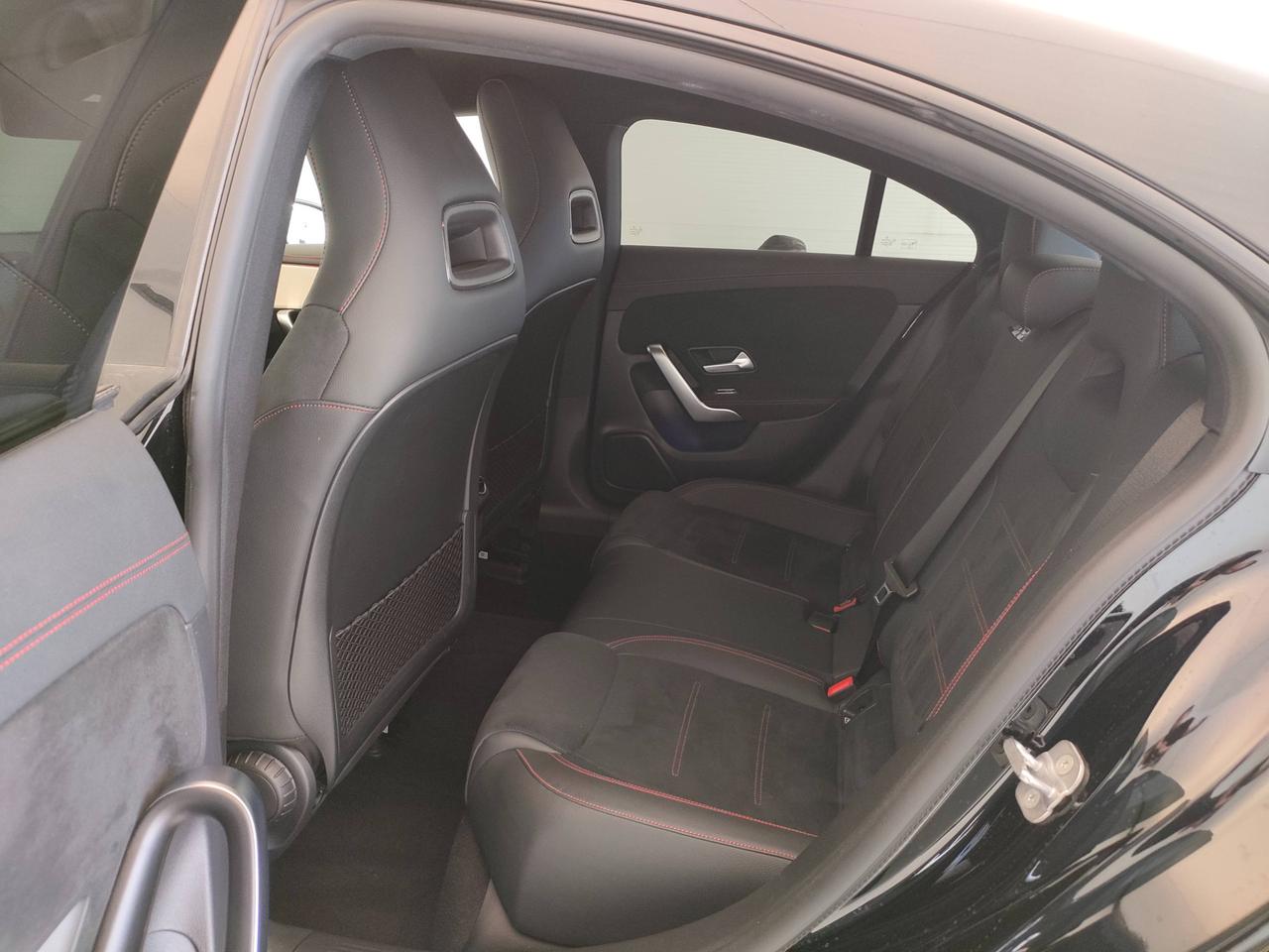 Mercedes-Benz CLA Coupe - C118 - CLA Coupe 200 d Premium auto