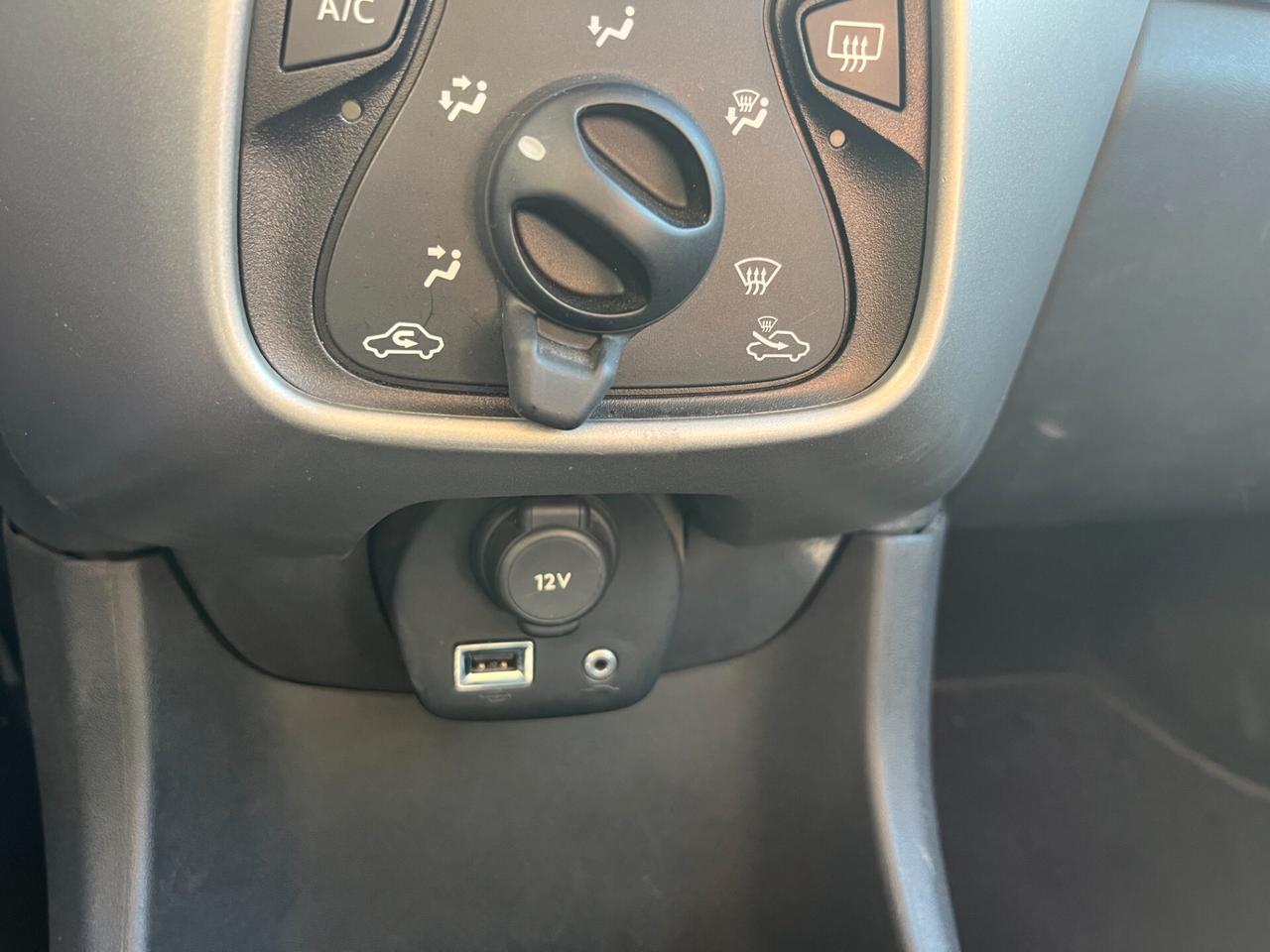 Peugeot 108 VTi 68 5 porte Active