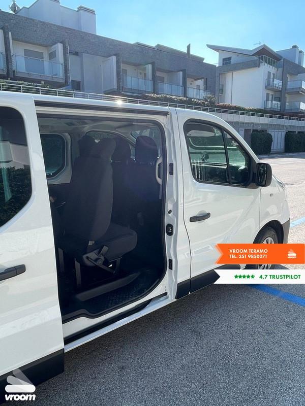 RENAULT Trafic 2.0 dCi 120CV DISABILI