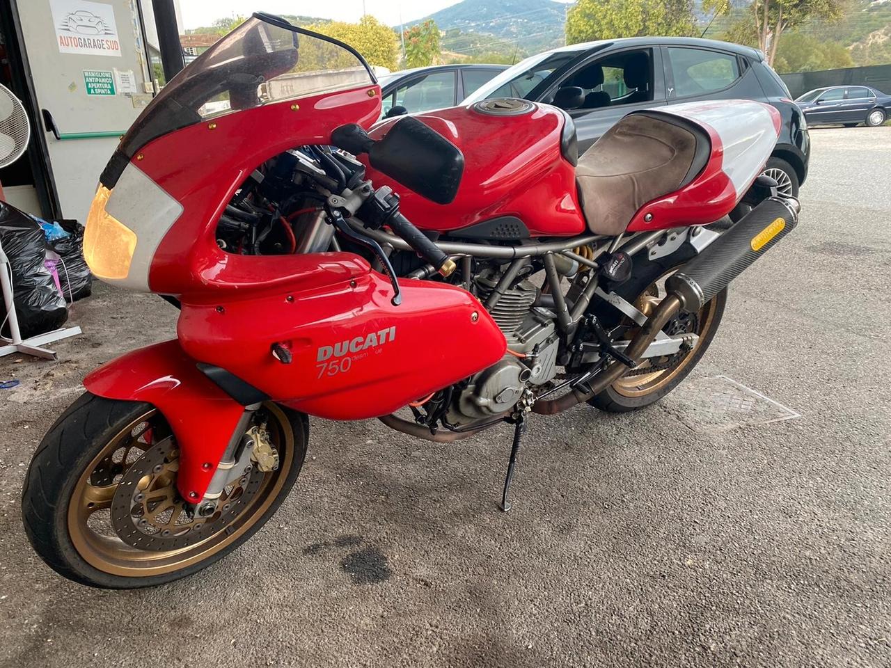 Ducati 750 SS condizioni impeccabili da collezione