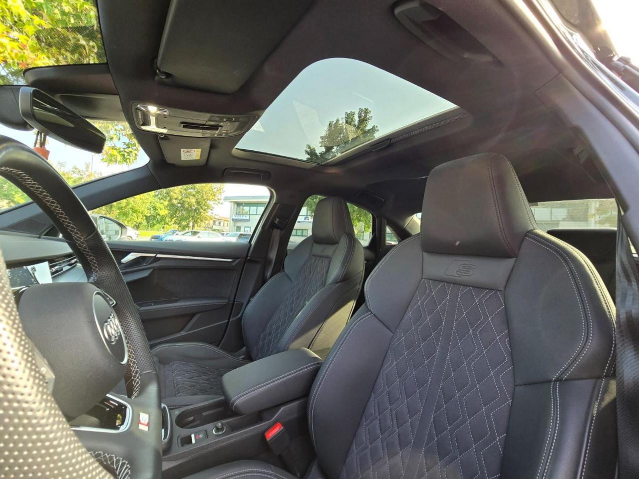 AUDI S3 Sedan TFSI 310 CV quattro S tronic sport attitude