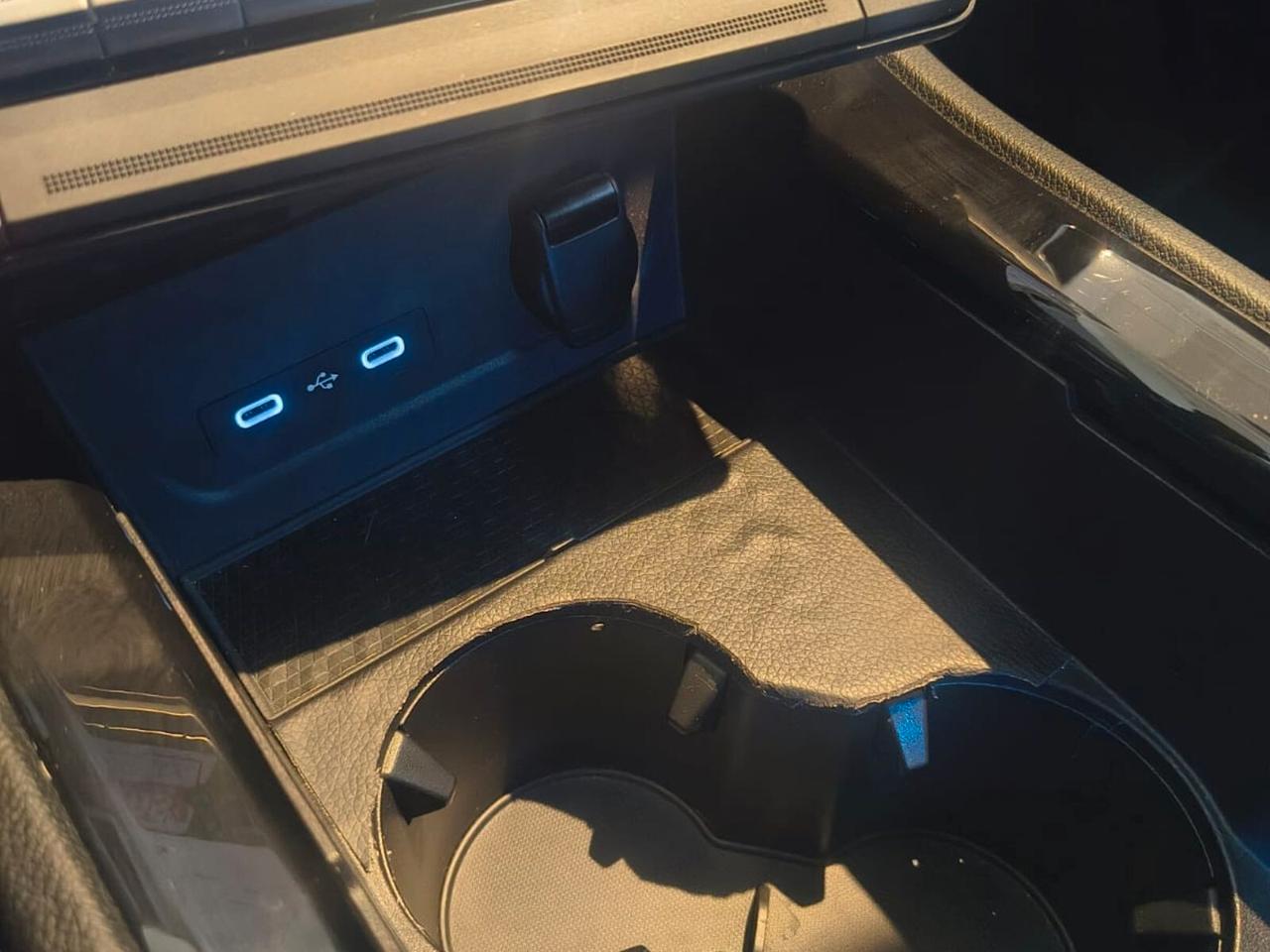 Renault Austral Full Hybrid E-Tech 200 CV Iconic
