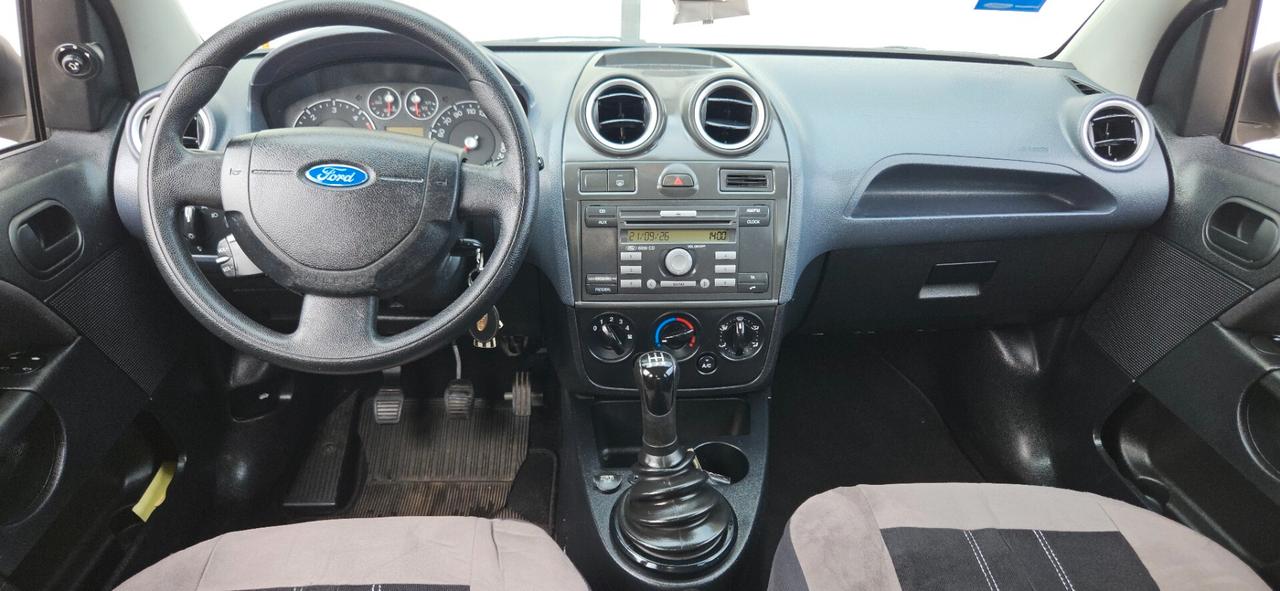 Ford Fiesta 1.4 TDCi 5p. Ghia