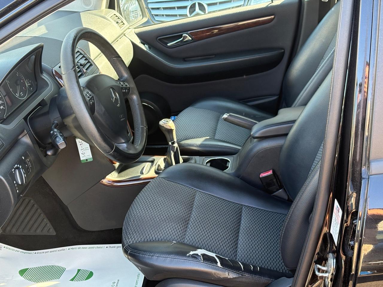 Mercedes-benz A 170 BlueEFFICIENCY Avantgarde