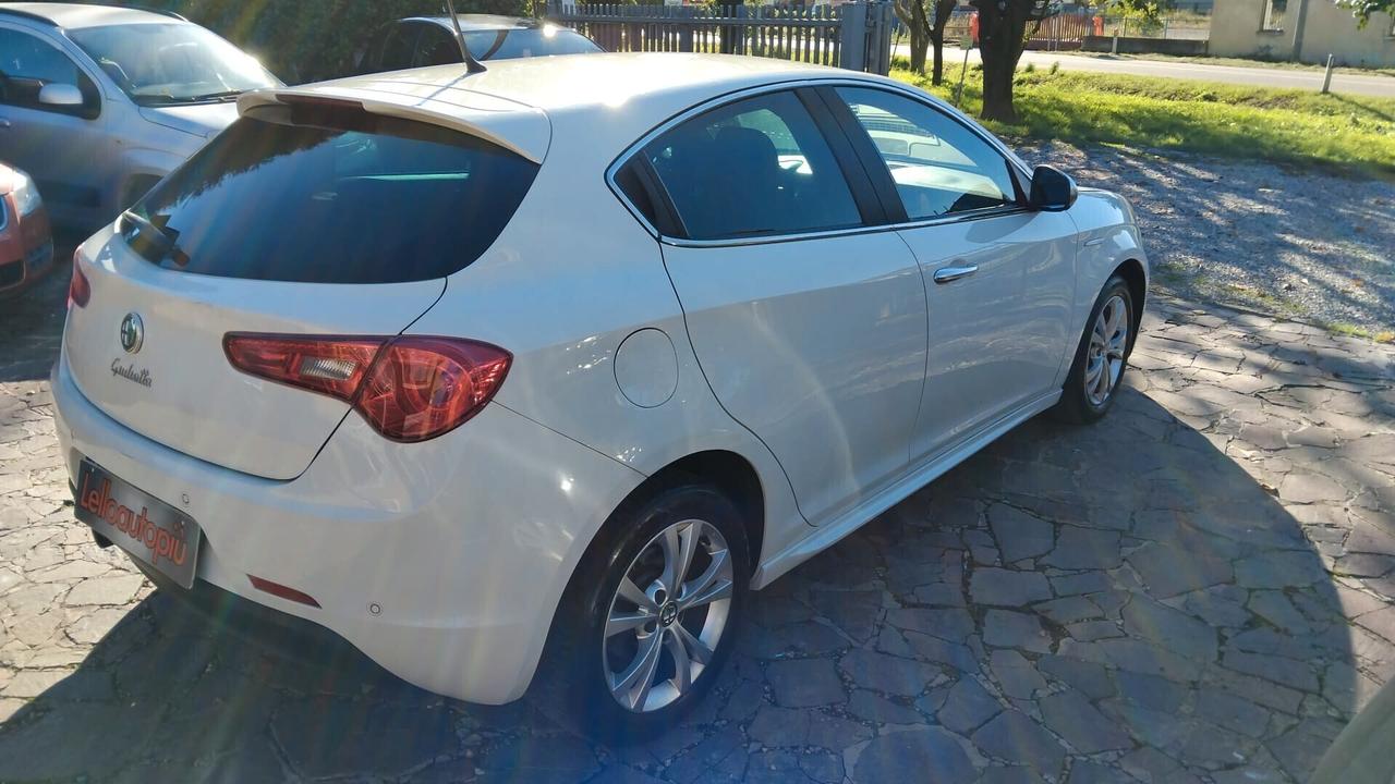 Alfa Romeo Giulietta 1.6 JTDm-2 105 CV Exclusive