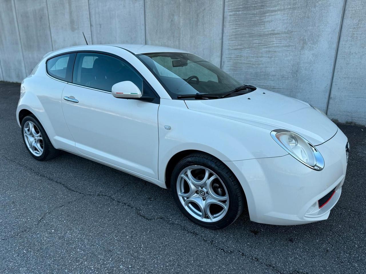 Alfa Romeo MiTo 1.4 78 CV Sport Pack NEOPATENTATI