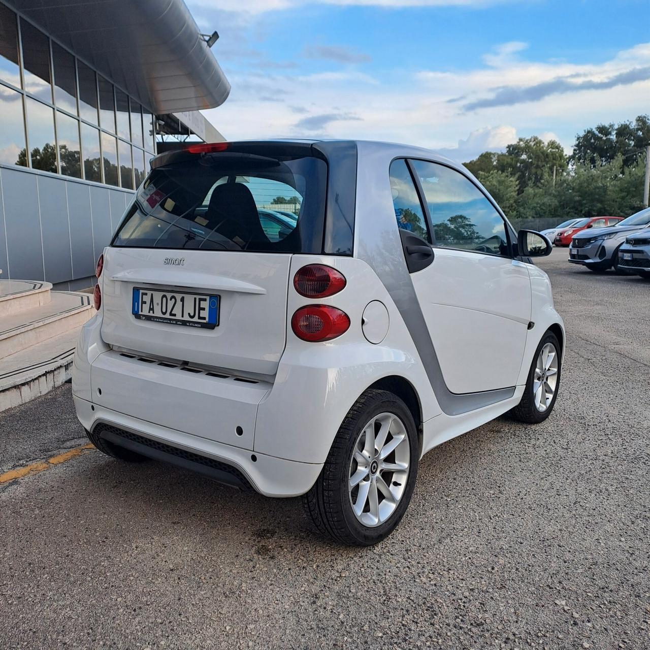 Smart Fortwo 1.0 Mhd 84cv Passion