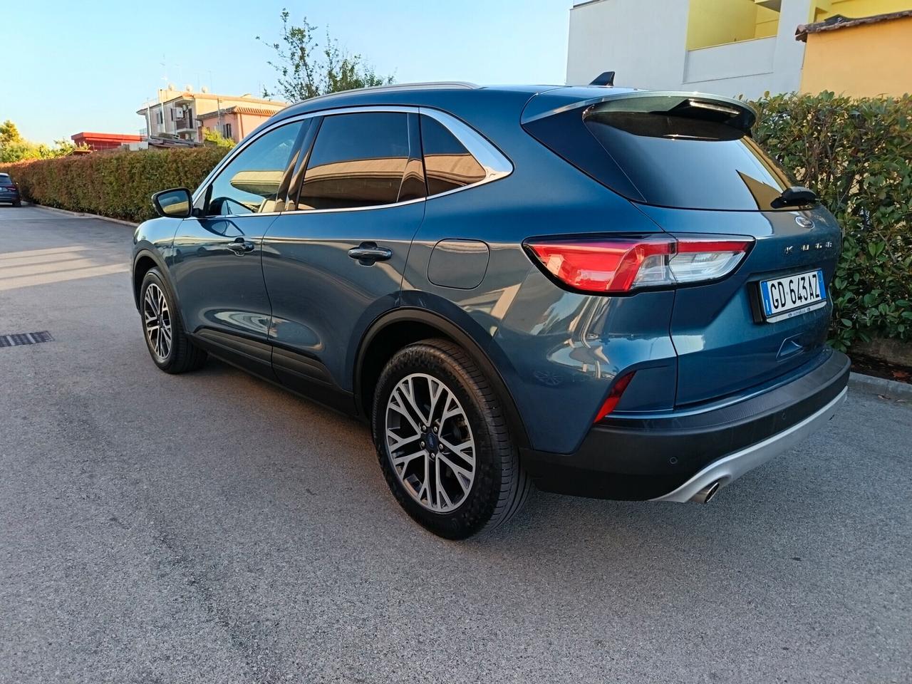 Ford Kuga 1.5dci Titanium automatica