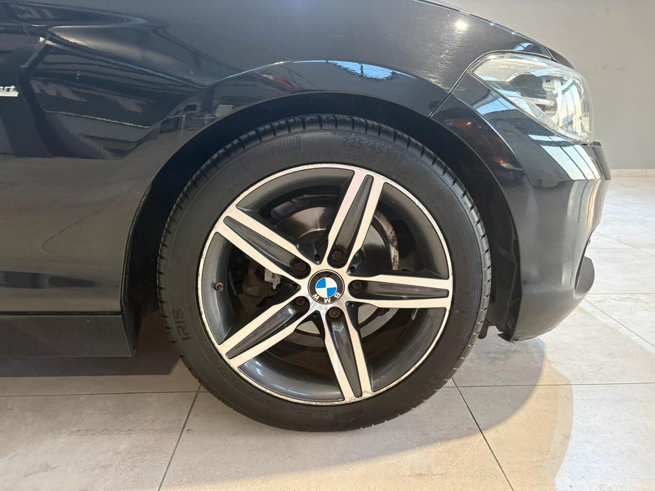 Bmw 116d 5p. Advantage