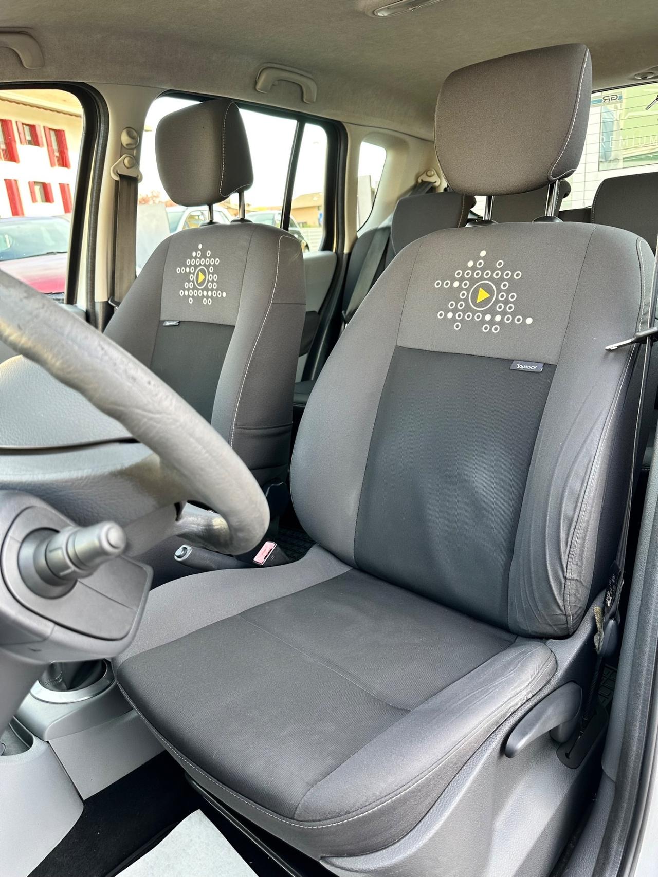 Renault Modus Grand 1.2Bz 75Cv 5P - Uniproprietario