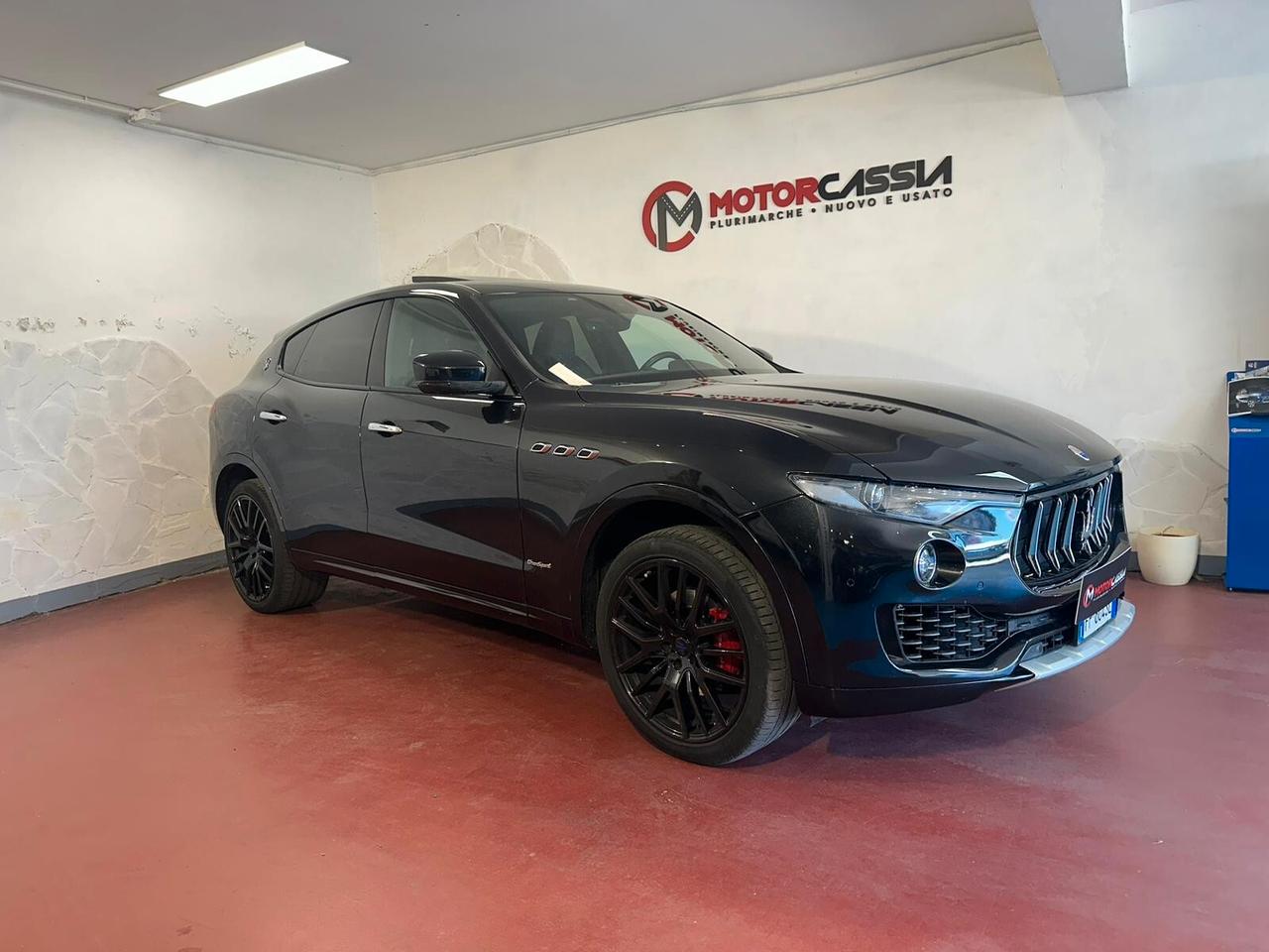 Maserati Levante V6 Diesel 275 CV AWD Gransport