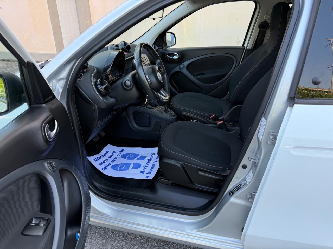 Smart ForFour 1.0 twinamic Passion Automatica