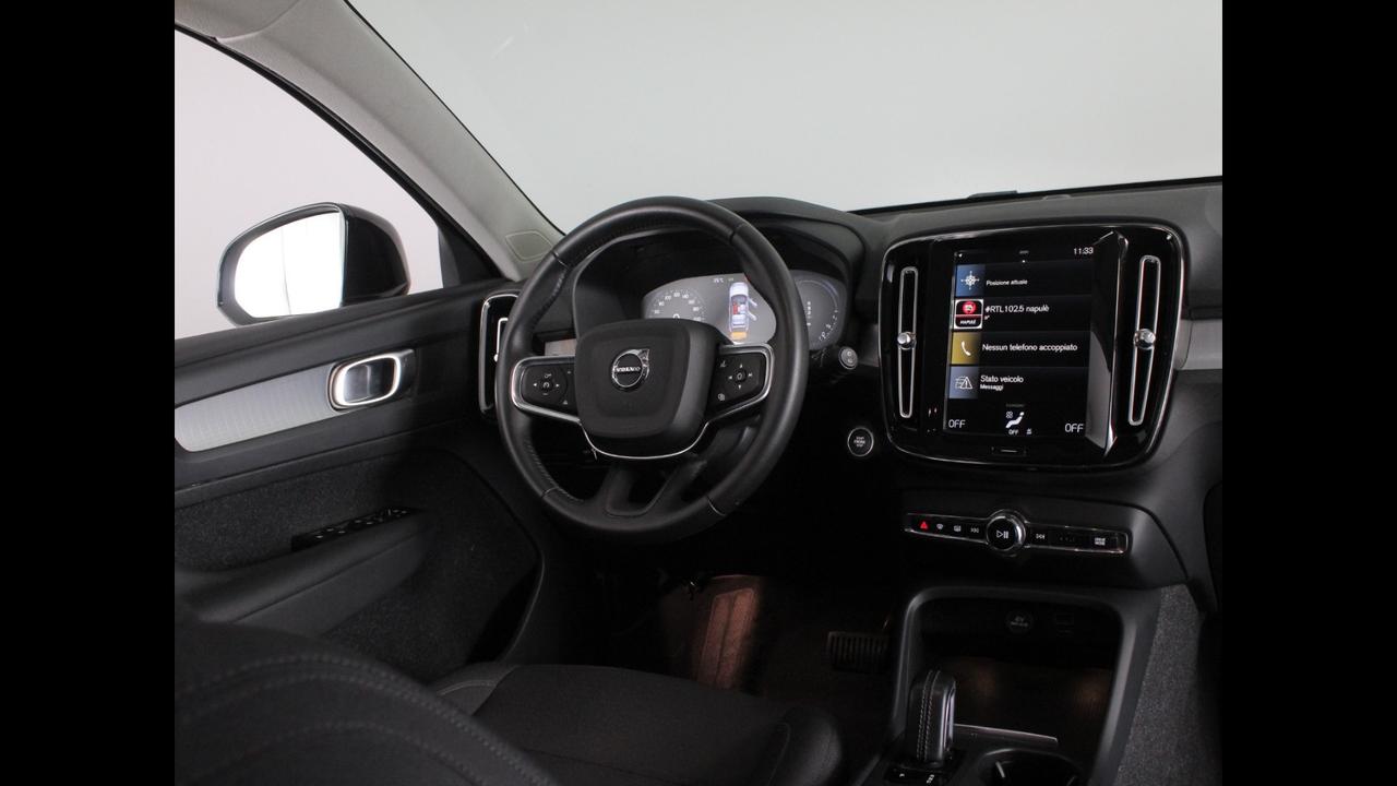 VOLVO XC40 - XC40 1.5 t5 phev Inscription Expression auto my21