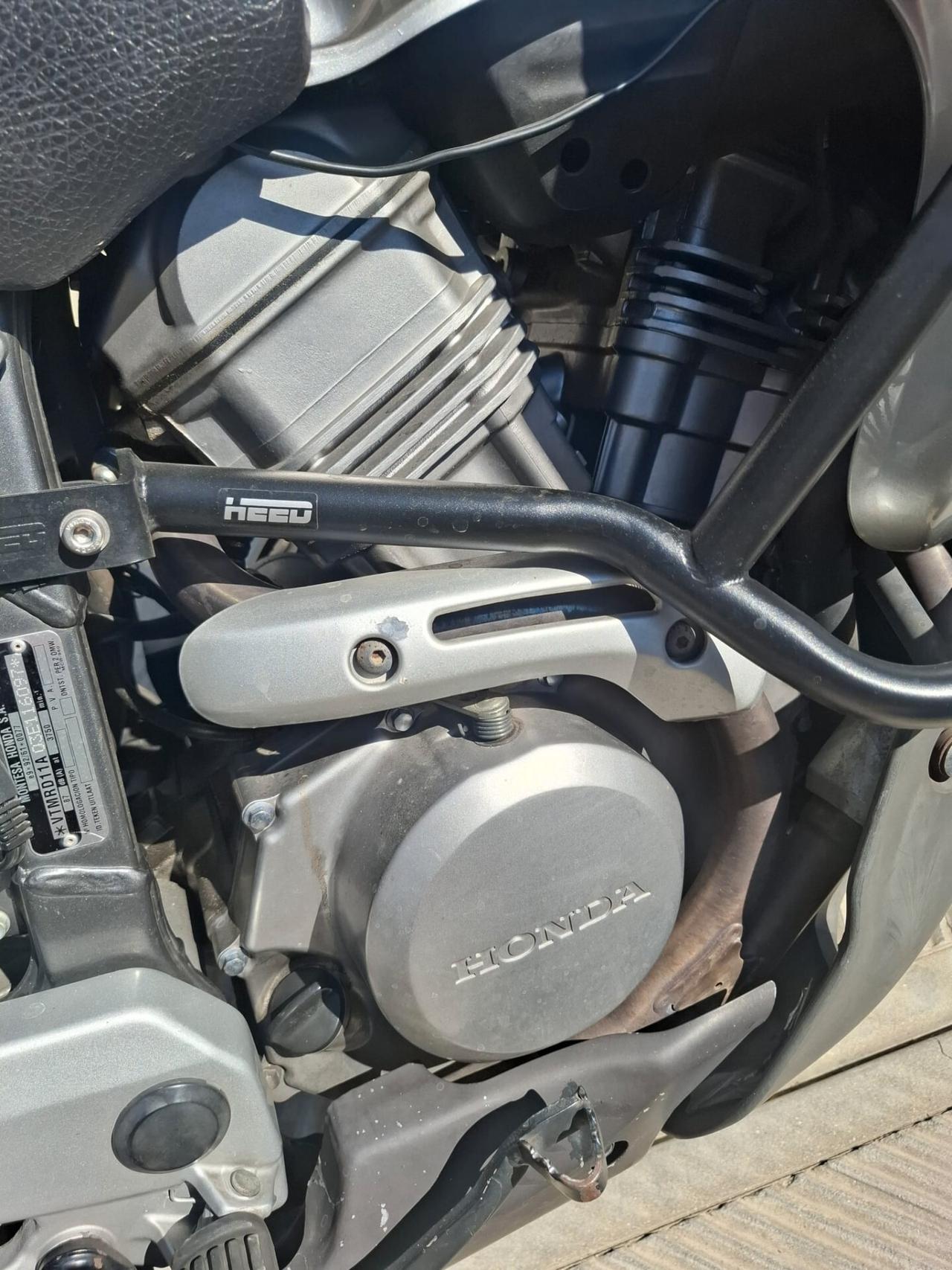Honda Transalp 650
