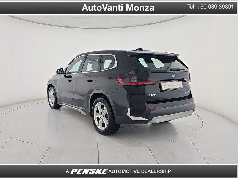 BMW iX1 eDrive 20 X-Line