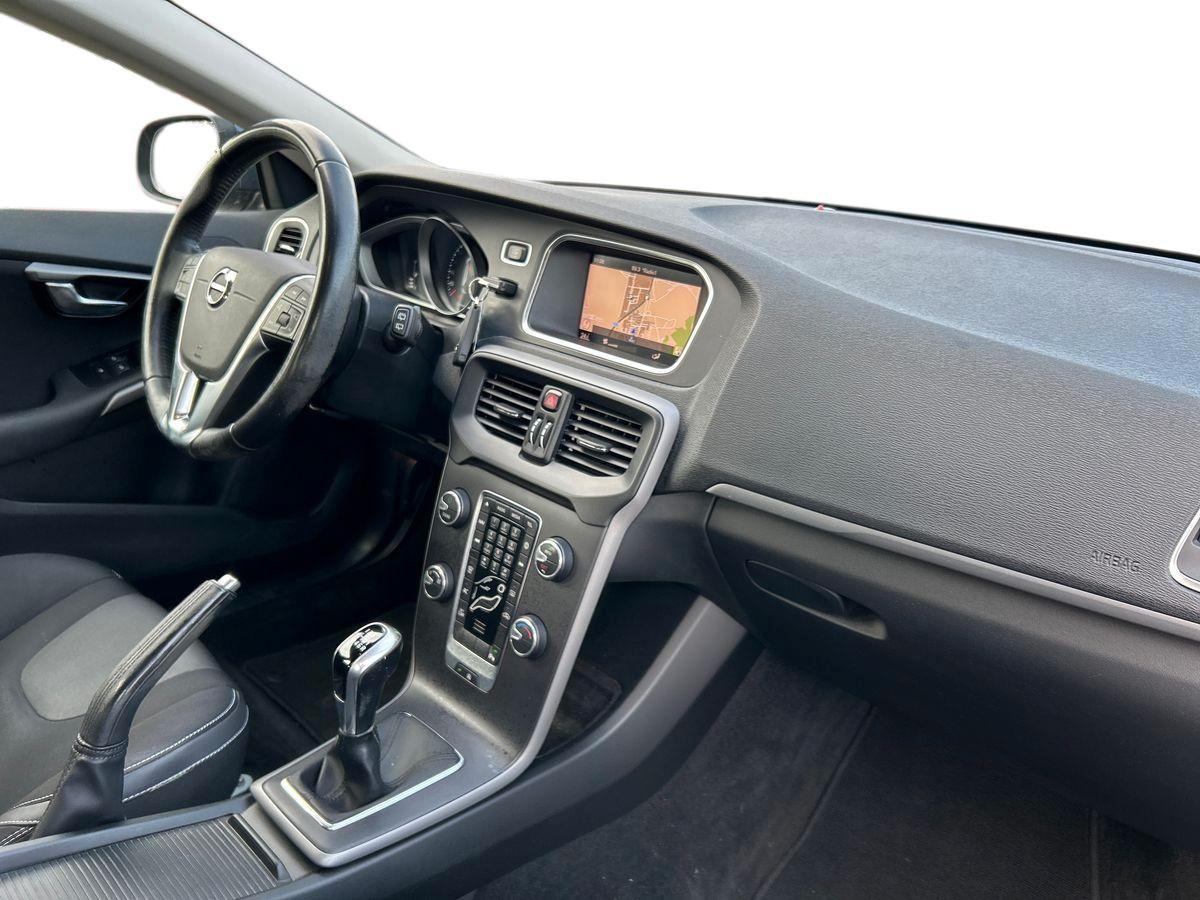 VOLVO V40 II 2012 - V40 2.0 d2 Business Plus my19