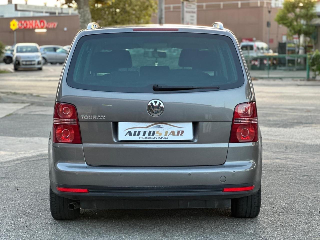 Volkswagen Touran 2.0 Conceptline Ecofuel