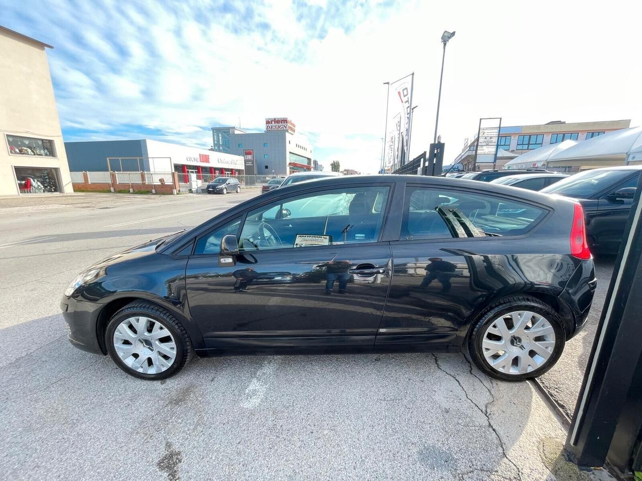 Citroen C4 Coupé 2.0 HDi 138CV FAP VTR