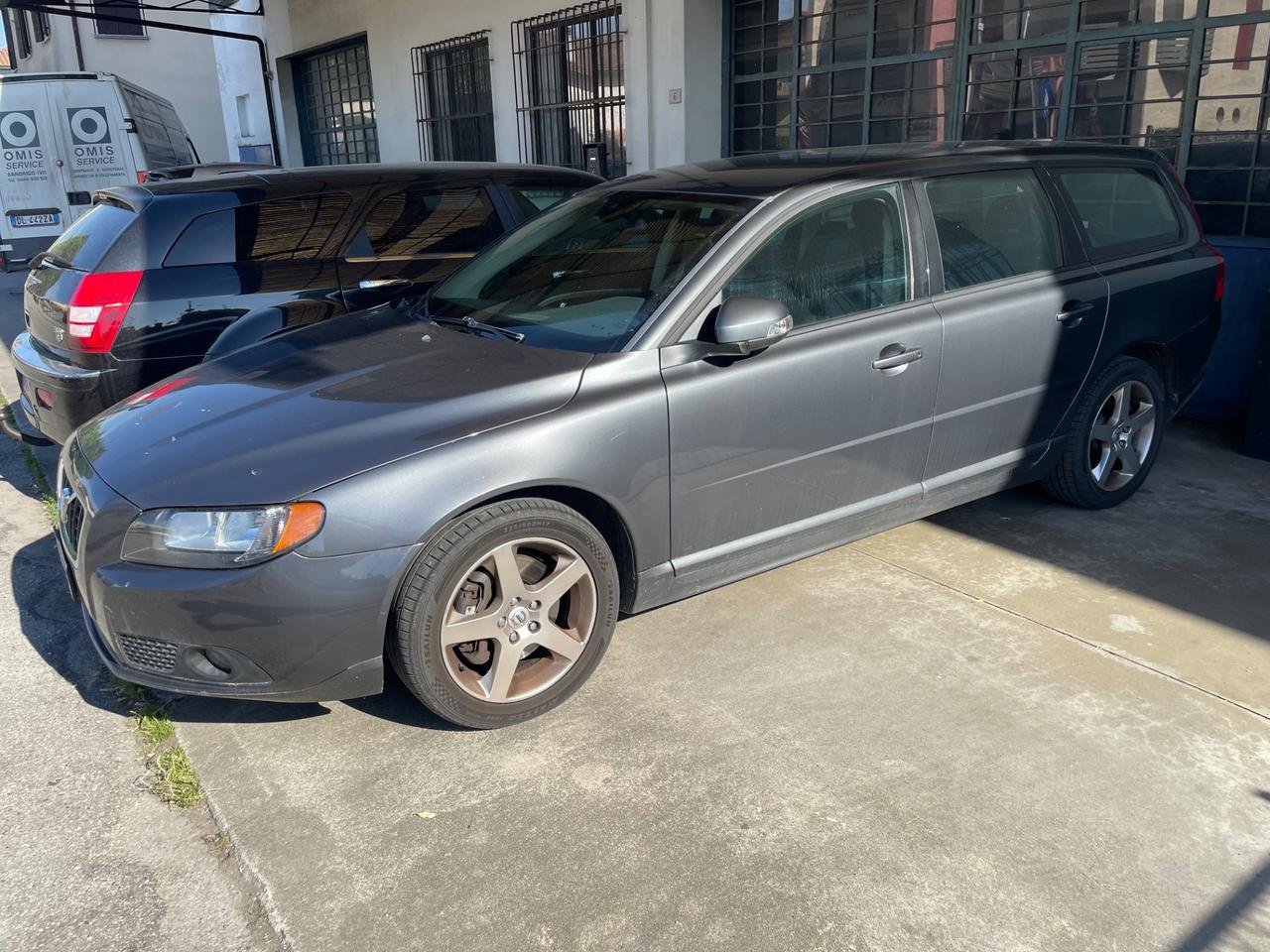 Volvo V70 2.4 D Momentum