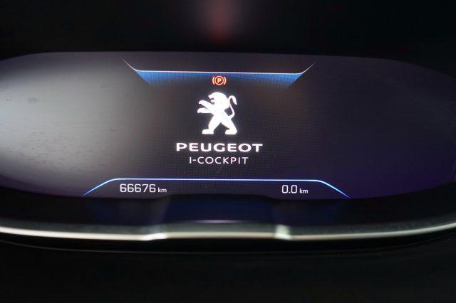 PEUGEOT 5008 BlueHDi 130 S&S EAT8 Allure Pack 7 Posti