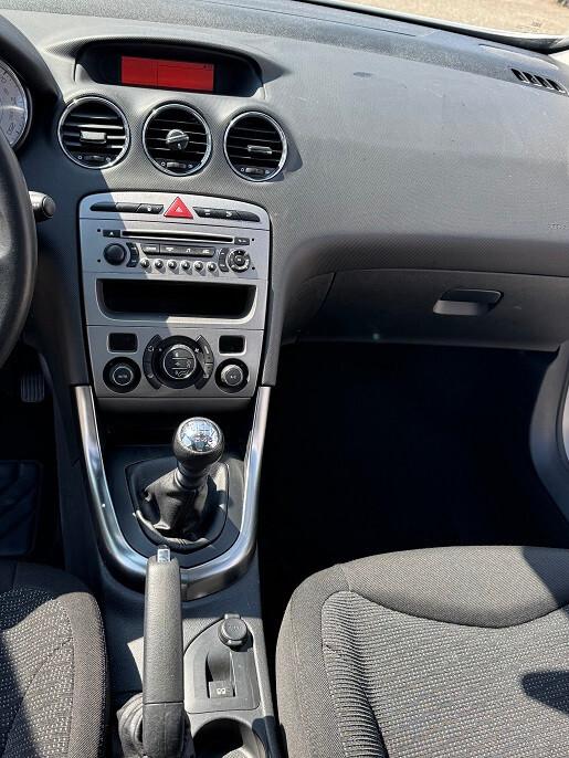 Peugeot 308 1.6 HDi 110CV SW Ciel Sportium