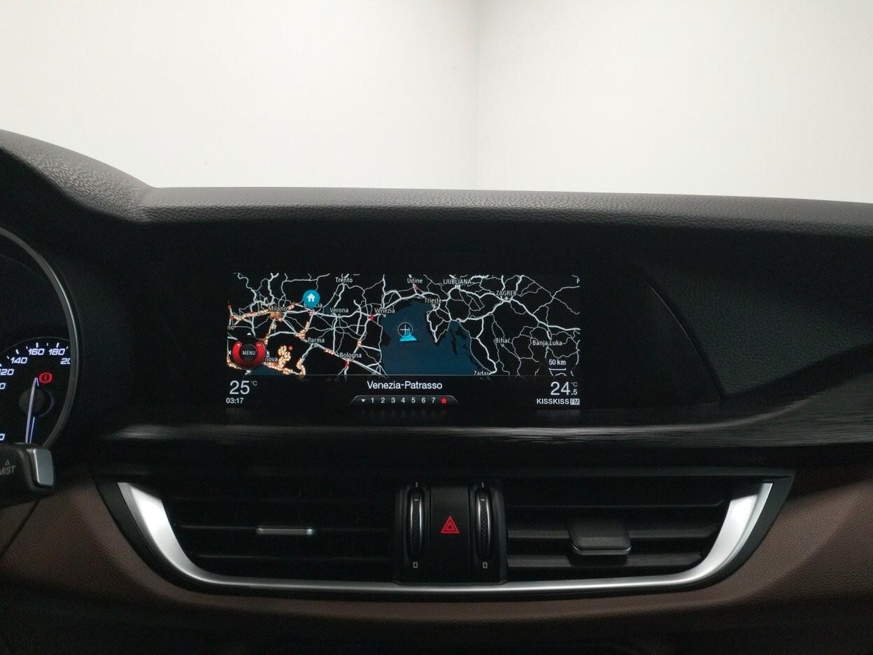 Alfa Romeo Stelvio 2.2 t rwd 180cv * 68.000 KM *