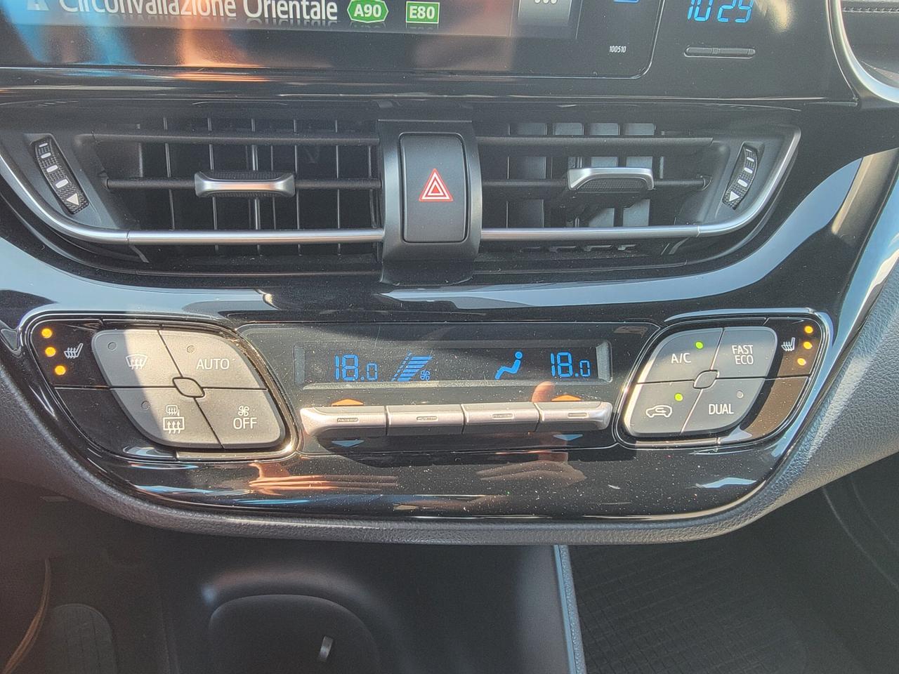 Toyota C-HR 1.8 Hybrid E-CVT Business