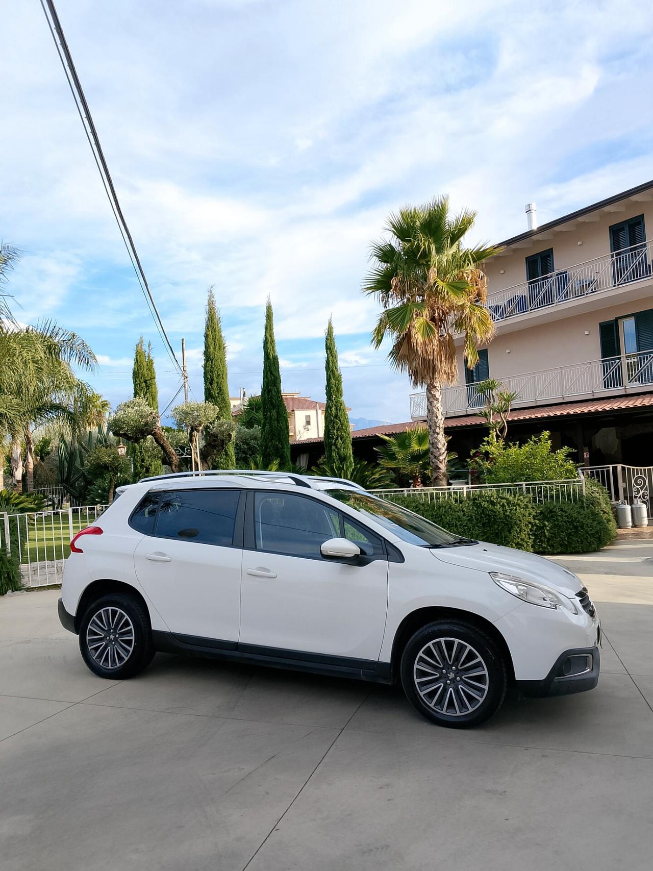 Peugeot 2008 1.6 e-HDi 92 CV Stop&Start Allure