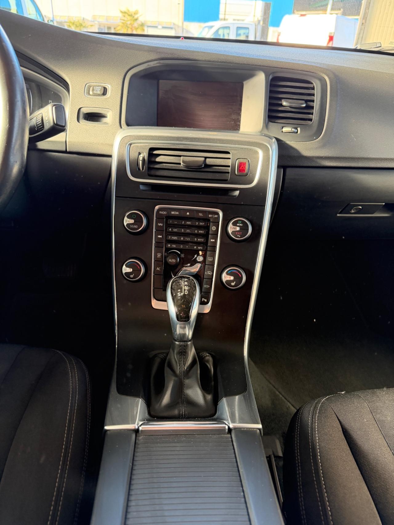 Volvo S60 D3 Geartronic Momentum