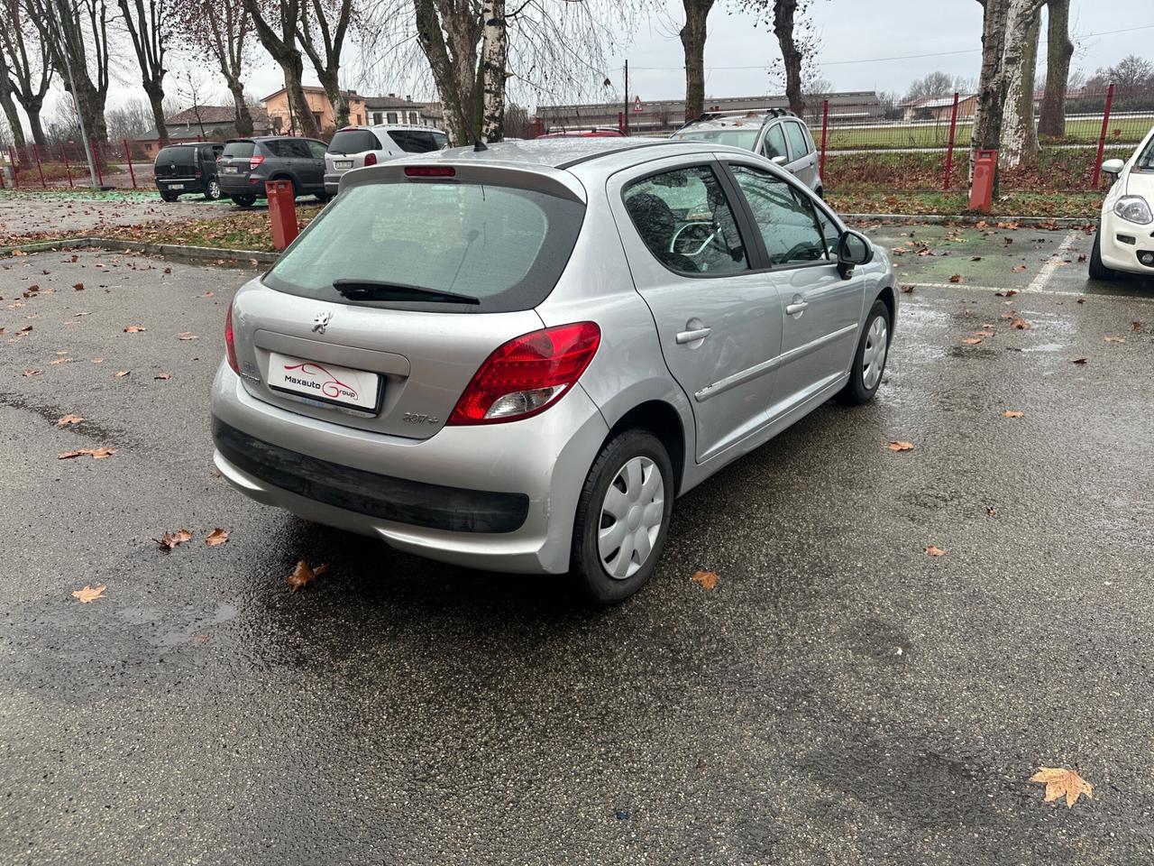 Peugeot 207 Plus 1.4 8V 75CV 5p. ECO GPL