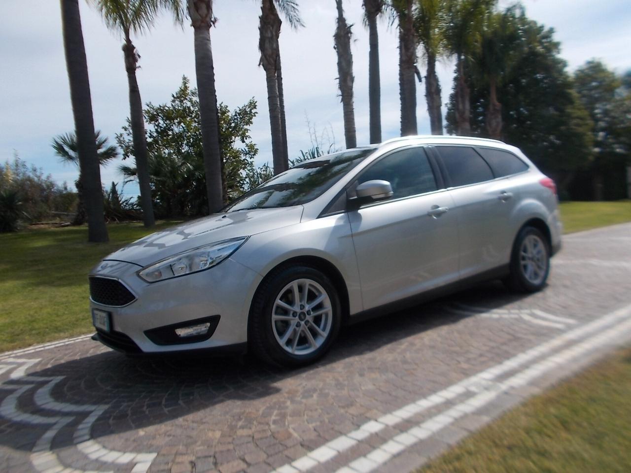 Ford Focus 1.5 TDCi 120cv FULL OPTIONAL