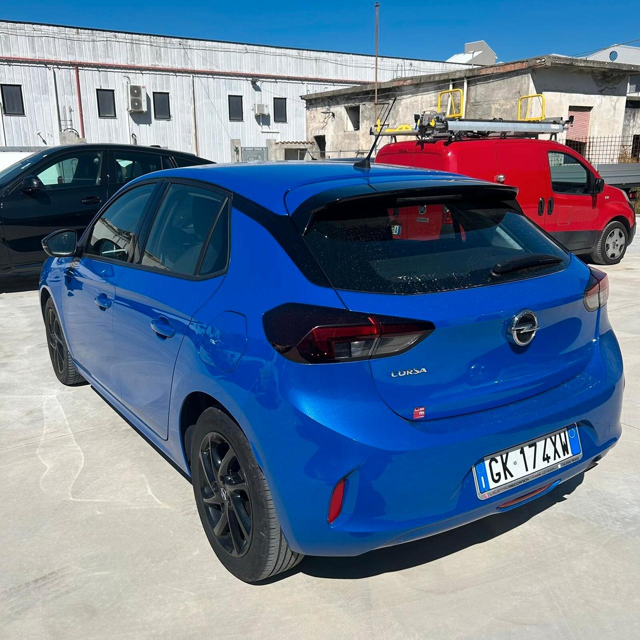 Opel Corsa 1.2 Blitz Edition