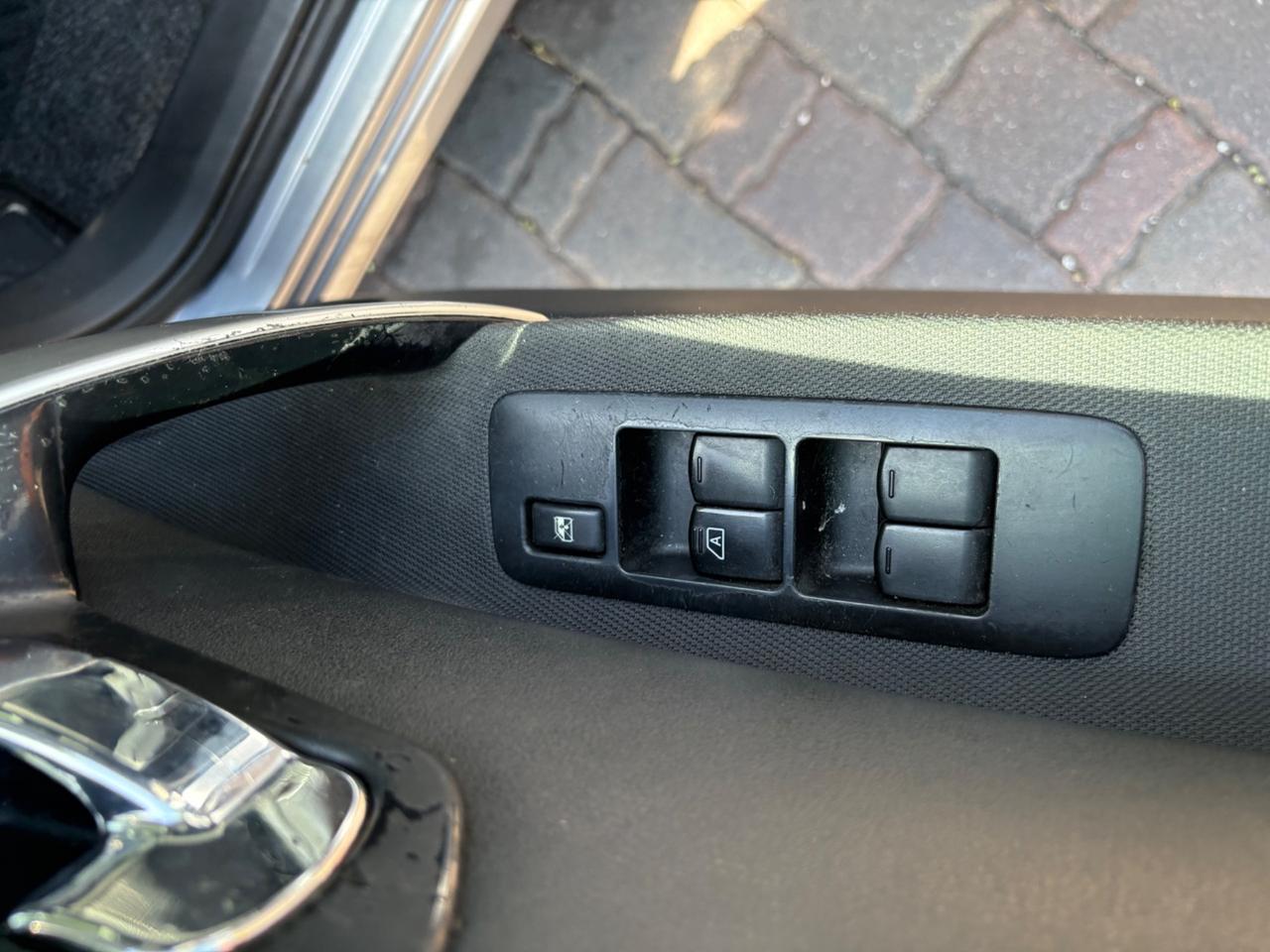 Nissan Qashqai 1.5 dCi Tekna ok neopatentati!!!