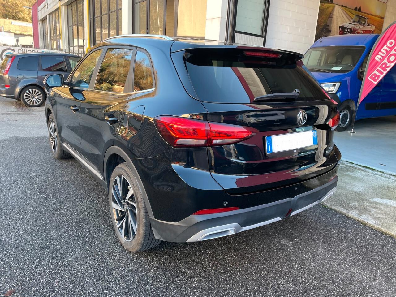 Mg ZS Hybrid+ Luxury