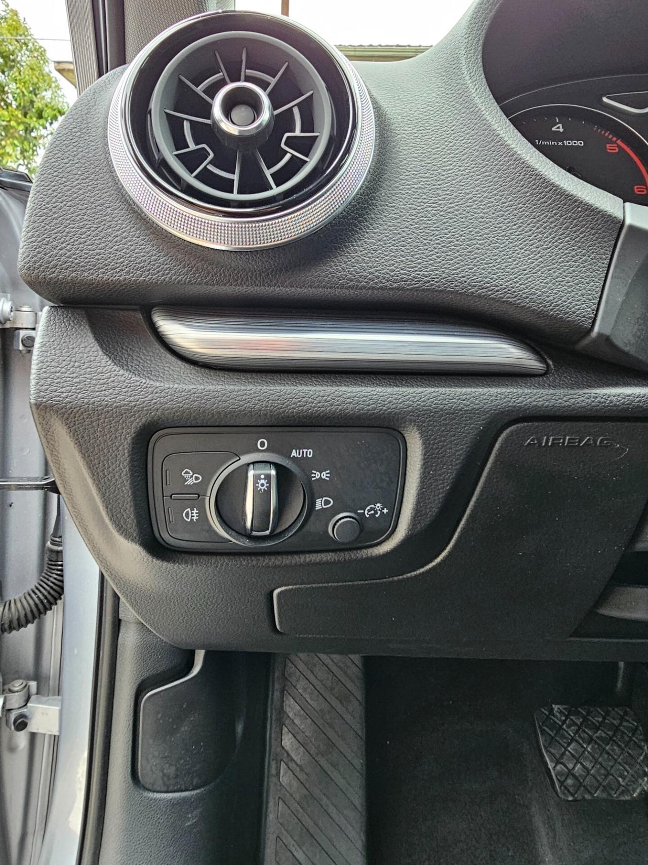 Audi A3 SPB 30 TDI S tronic Sport GARANTITA