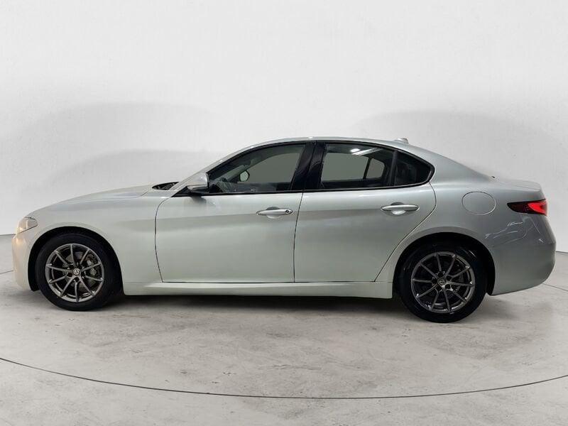 Alfa Romeo Giulia 2.2 Turbodiesel 150 CV AT8