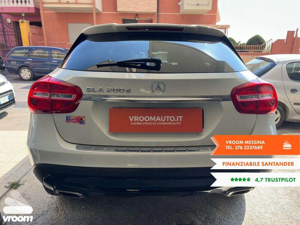 MERCEDES GLA (X156) GLA 200 d Automati...
