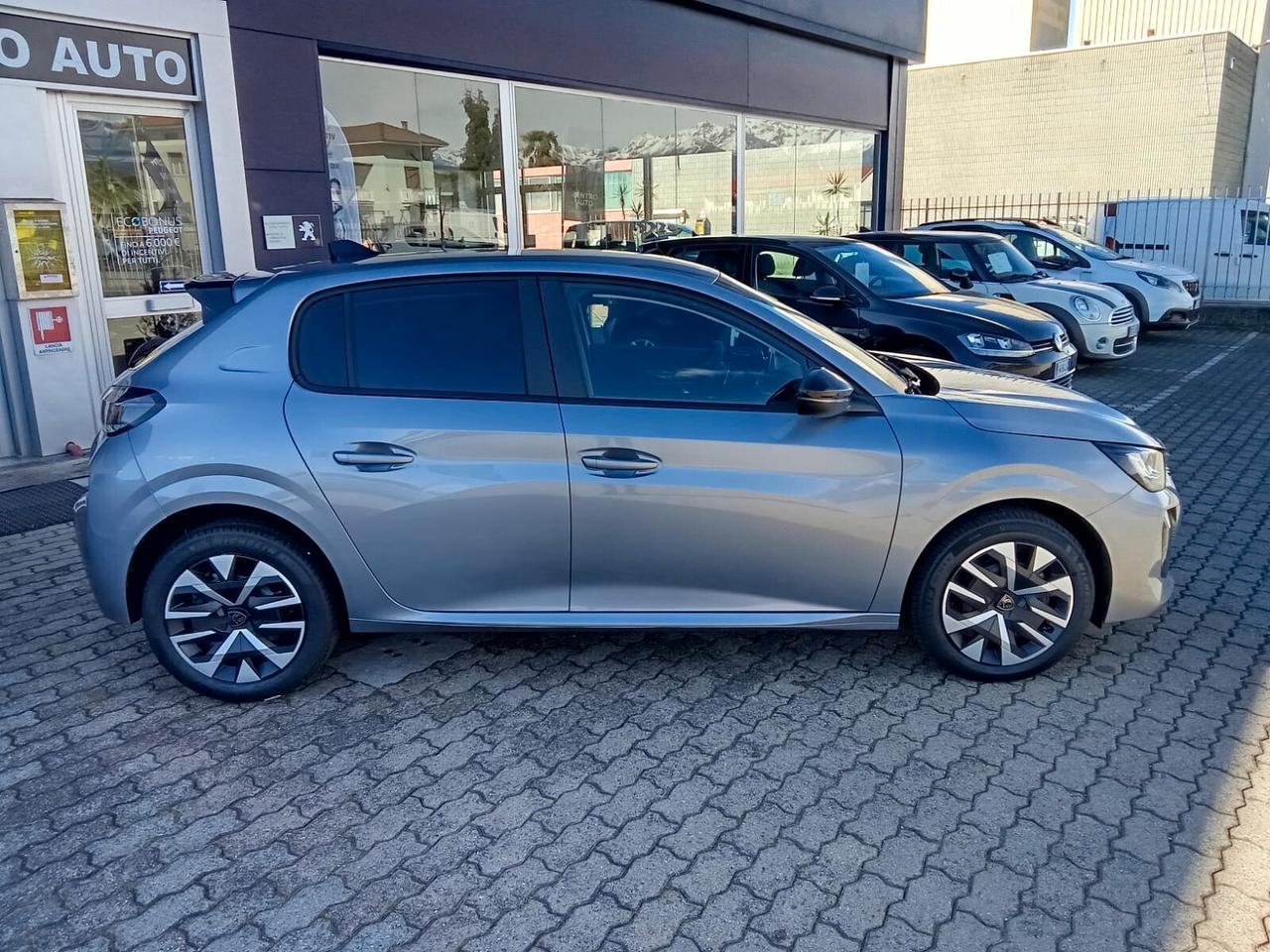 Peugeot 208 Hybrid 110 e-DCS6 Business