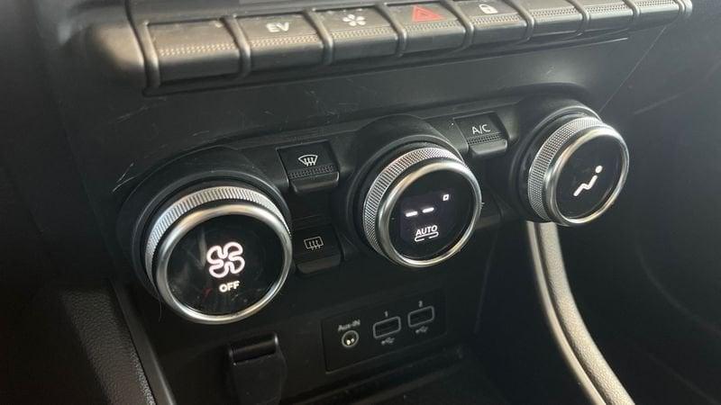 Renault Captur E-Tech hybrid RENAULT Captur 1.6 E-Tech full hybrid Techno 145cv auto